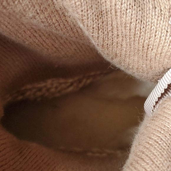 Ugg flash. $58 - Picture 10 of 13